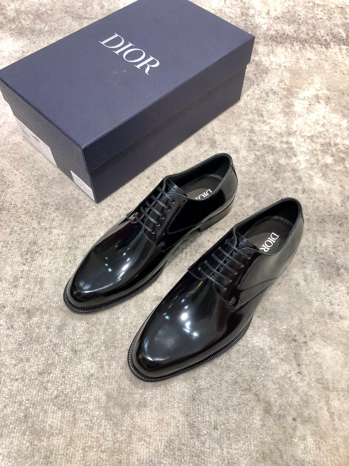 Men's shoes 💰960 Dior's new counters are on sale at the same time, with imported cowhide uppers, water-dyed cowhide lining, genuine leather outsole, impeccable details, standard size 38-44,